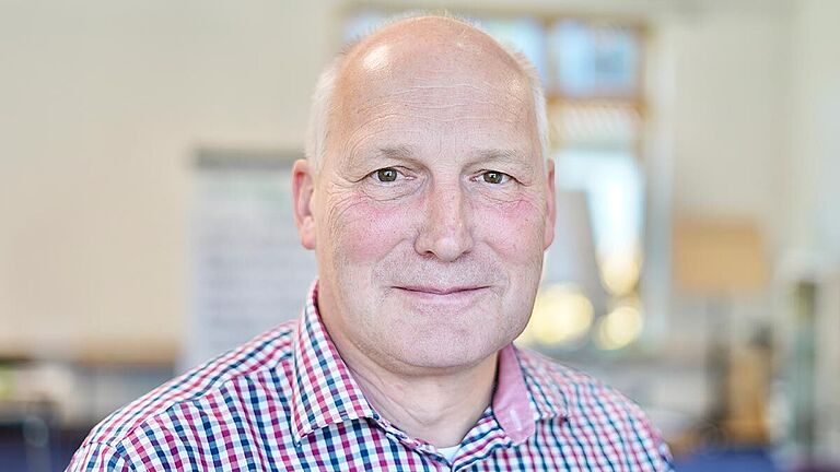 Porträt Stefan Zinnecker von Cramer Edeka, Position xxxx