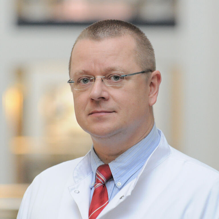 Porträt des Neurologen Kai Wohlfarth