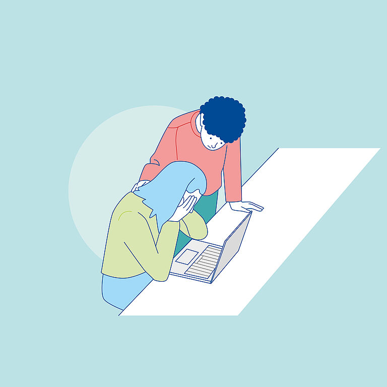 Illustration einer Frau, die an einem Tisch sitzt, das Gesicht hinter den Händen verbirgt. Eine Person steht neben ihr und legt tröstend einen Arm auf ihre Schulter.