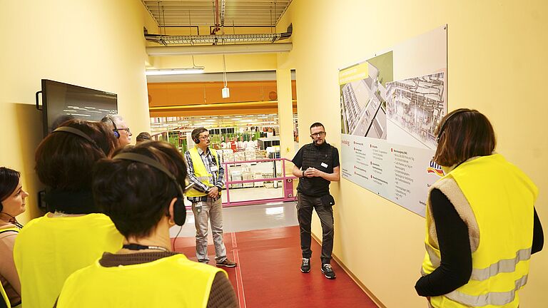 Rundgang durch das Verteilzentrum Wustermark