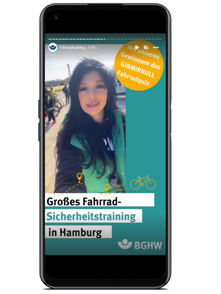 Handy-Display mit Ansicht der Instagram Story