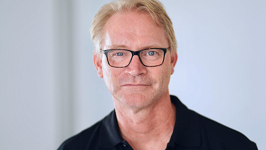 Porträt Claudius Bianchi, Teamleiter und Betriebsratsvorsitzender bei Alexander Bürkle